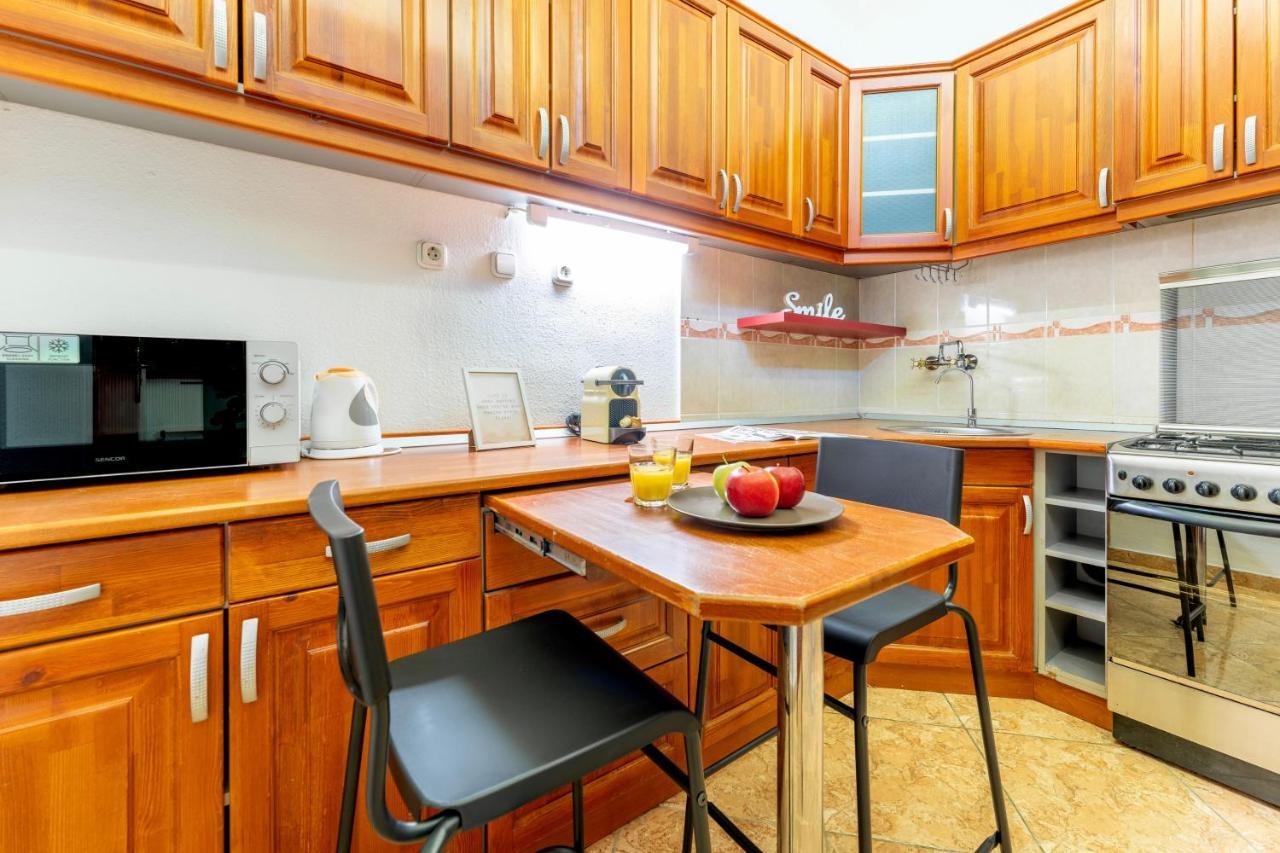 Elizabeth'S Treasure Deluxe Apartment Budapest Bagian luar foto